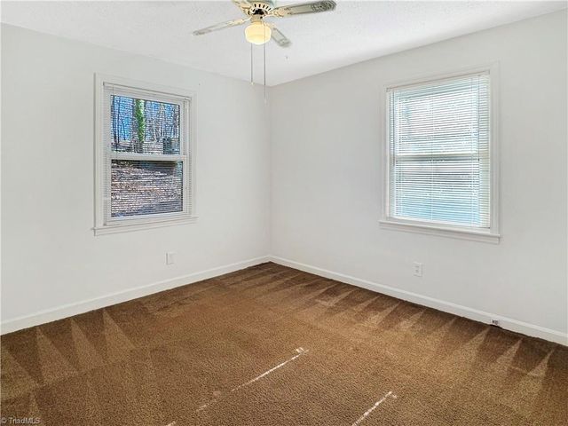 509 Valleybrook Drive, Jamestown, NC 27282