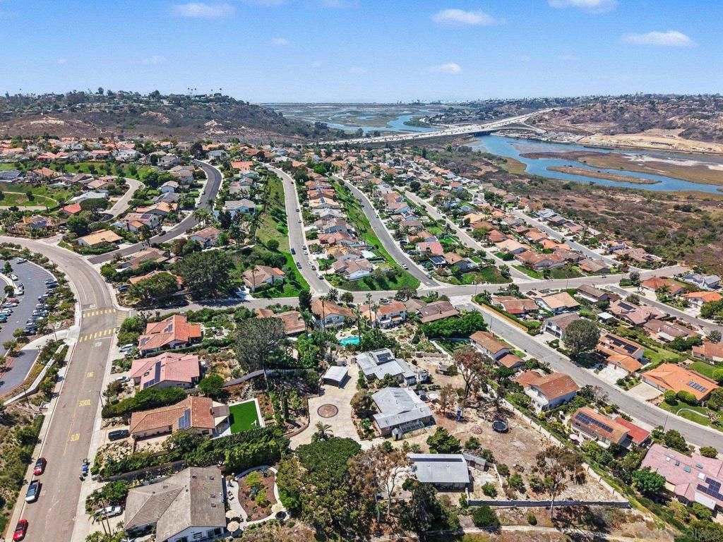 759 63 Santa Victoria, Solana Beach, CA 92075 — photo 2