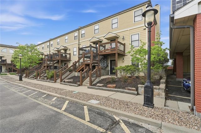 983 Pennsylvania Avenue, Kansas City, MO 64105
