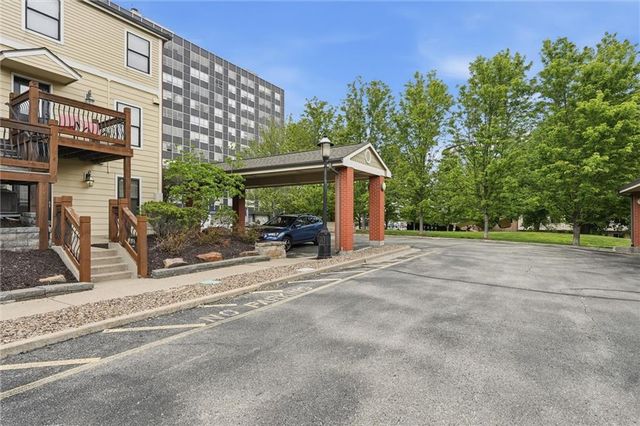 983 Pennsylvania Avenue, Kansas City, MO 64105