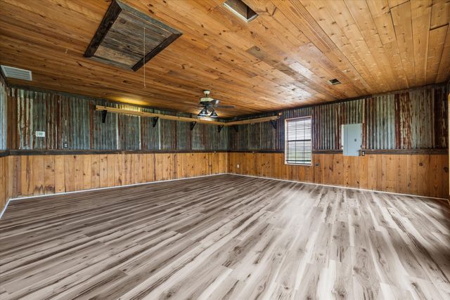 6128 N Fm 148, Terrell, TX 75160