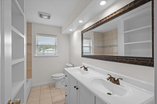 6128 N Fm 148, Terrell, TX 75160