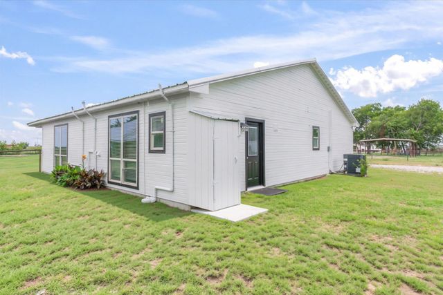 6128 N Fm 148, Terrell, TX 75160