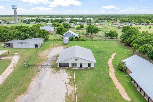 6128 N Fm 148, Terrell, TX 75160