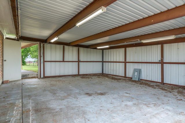 6128 N Fm 148, Terrell, TX 75160