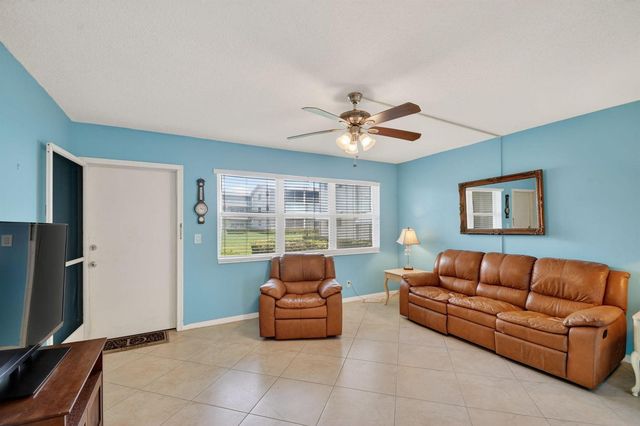370 Horizon Street E 107, Boynton Beach, FL 33435