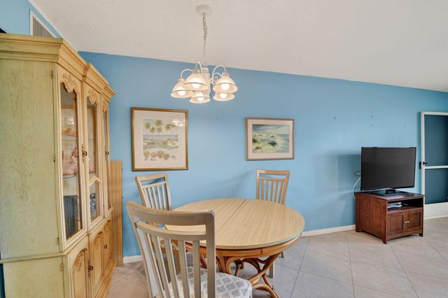 370 Horizon Street E 107, Boynton Beach, FL 33435