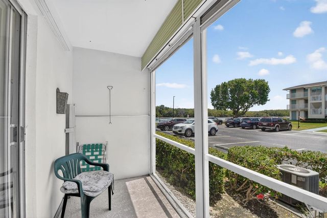 370 Horizon Street E 107, Boynton Beach, FL 33435
