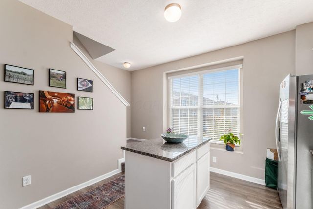 292 Autumn Ridge Circle, Pickerington, OH 43147