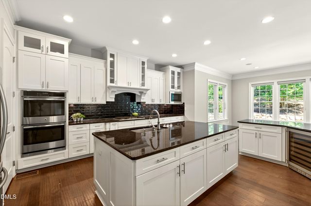 122 Leatherwood Lane, Chapel Hill, NC 27517