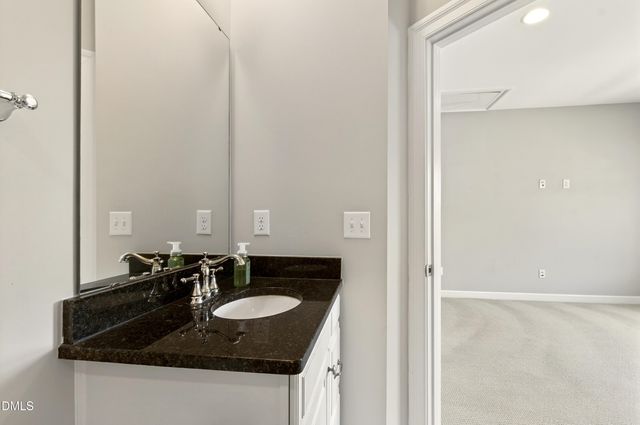 122 Leatherwood Lane, Chapel Hill, NC 27517