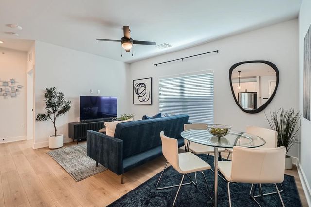 3101 Govalle Ave 103, Austin, TX 78702