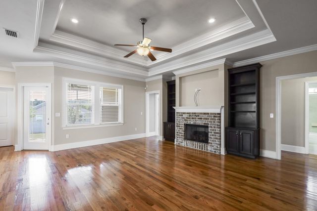 2561 Lantana Lane, Tallahassee, FL 32311