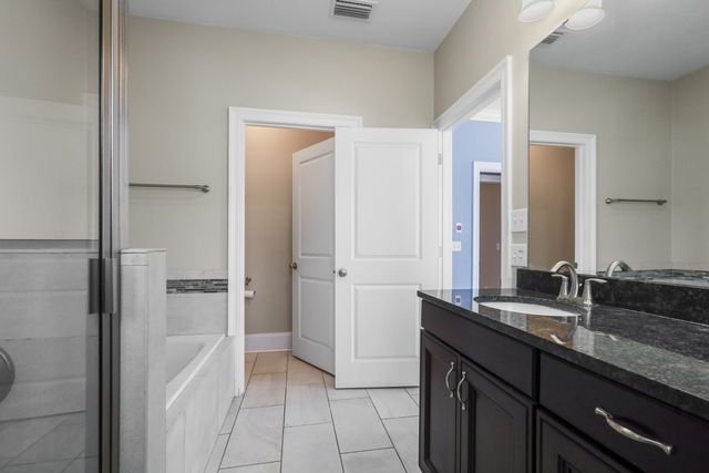 2561 Lantana Lane, Tallahassee, FL 32311