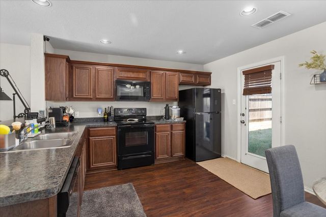 1501 Sierra Estate Trail, Fort Worth, TX 76119