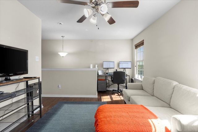 1501 Sierra Estate Trail, Fort Worth, TX 76119