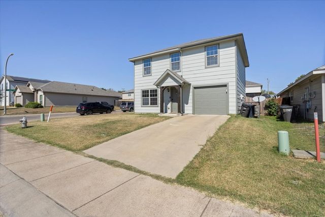 1501 Sierra Estate Trail, Fort Worth, TX 76119