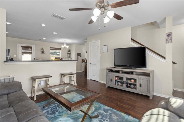 1501 Sierra Estate Trail, Fort Worth, TX 76119