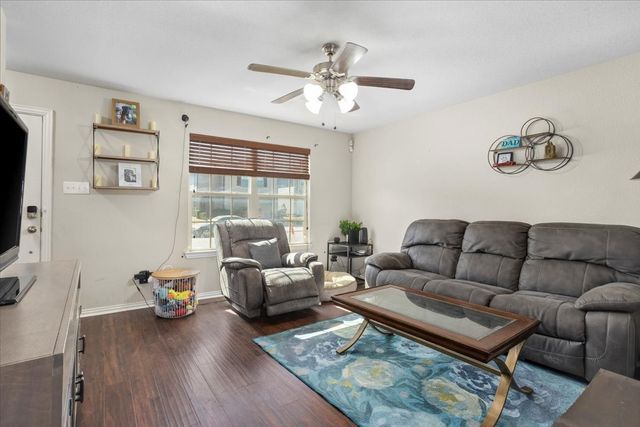1501 Sierra Estate Trail, Fort Worth, TX 76119