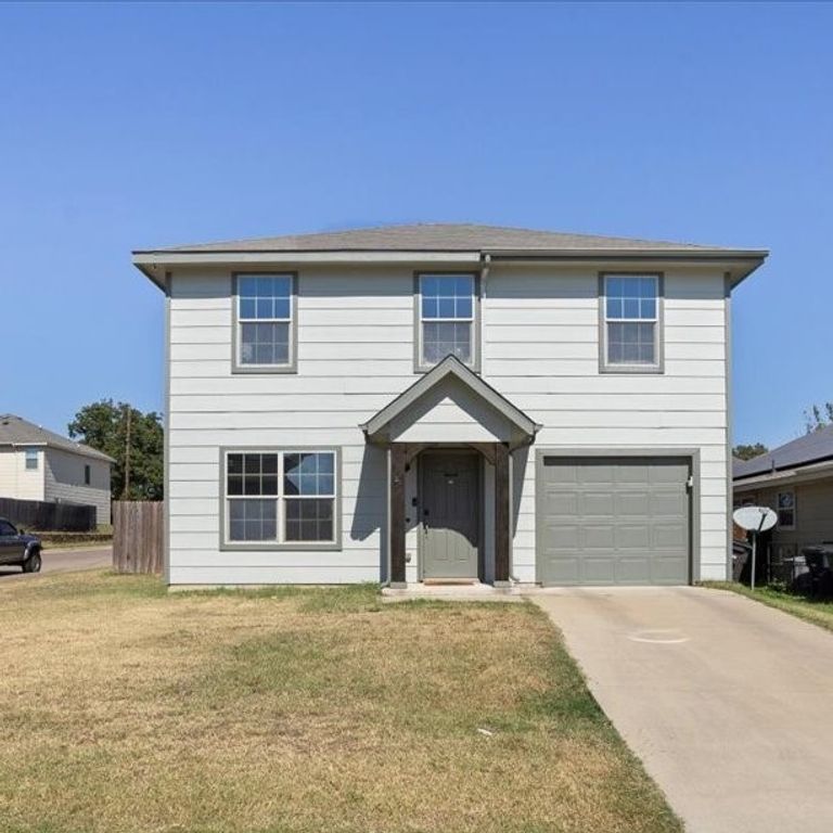 1501 Sierra Estate Trail, Fort Worth, TX 76119