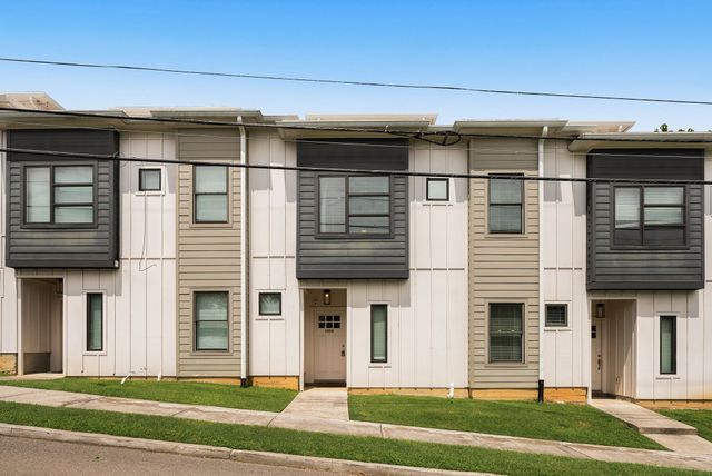 3808 Hutson Ave, Nashville, TN 37216