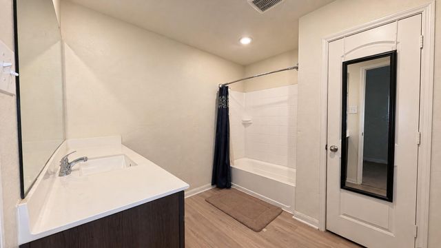 6247 El Platino Drive, Houston, TX 77048