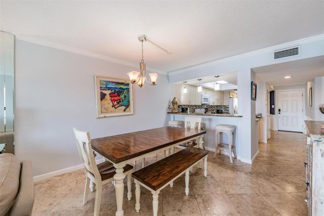 7435 BAYSHORE DRIVE 303, Treasure Island, FL 33706