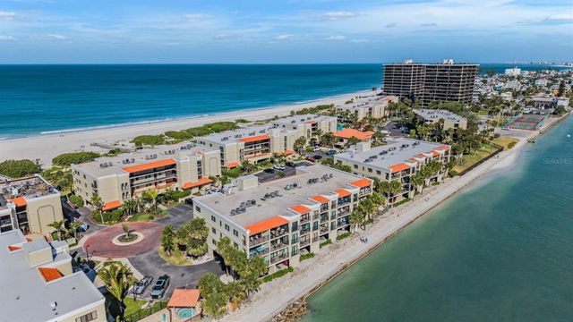 7435 BAYSHORE DRIVE 303, Treasure Island, FL 33706