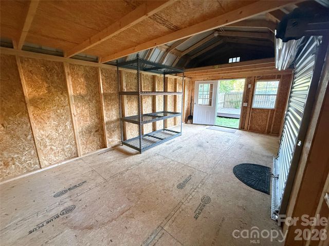 302 S College Avenue, Newton, NC 28658