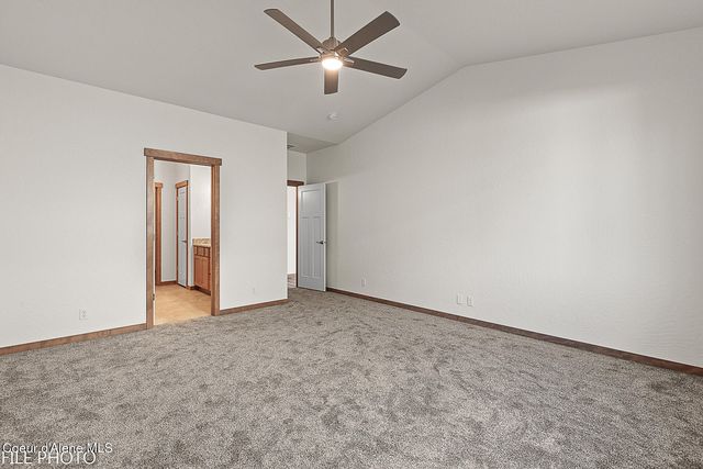 4425 E Davin DR, Post Falls, ID 83854