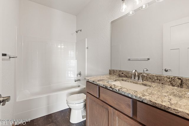 4425 E Davin DR, Post Falls, ID 83854