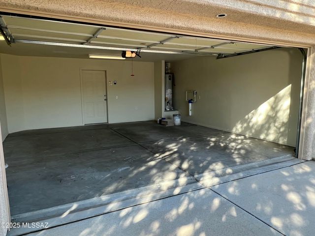 13009 N Desert Flora Lane, Marana, AZ 85658