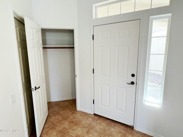 13009 N Desert Flora Lane, Marana, AZ 85658