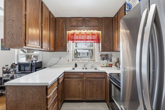 526 30th Street SE, Cedar Rapids, IA 52403