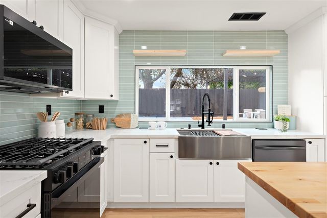 1189 Skylake Ct, Sunnyvale, CA 94089