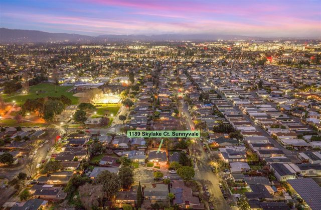1189 Skylake Ct, Sunnyvale, CA 94089