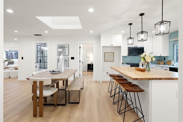 1189 Skylake Ct, Sunnyvale, CA 94089