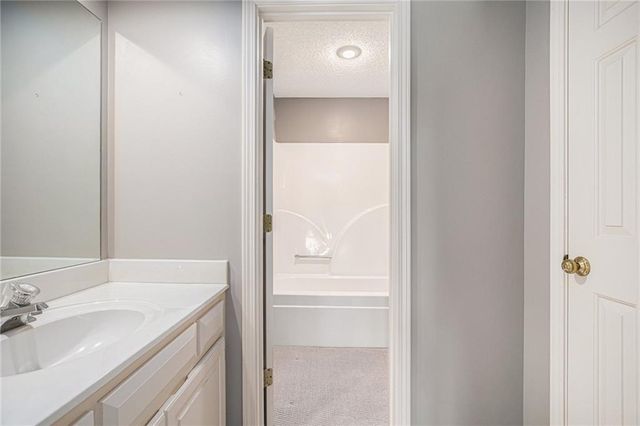 12605 Glenwood Street, Leawood, KS 66209