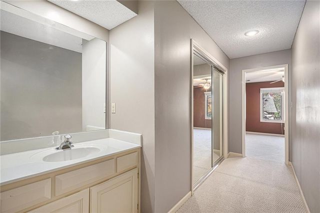 12605 Glenwood Street, Leawood, KS 66209