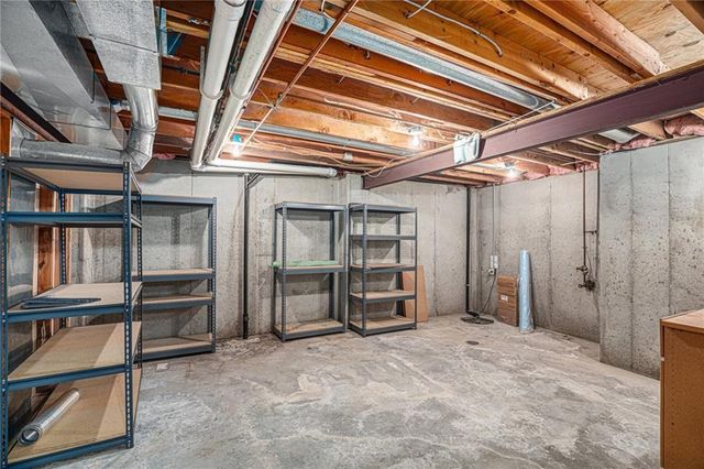 12605 Glenwood Street, Leawood, KS 66209