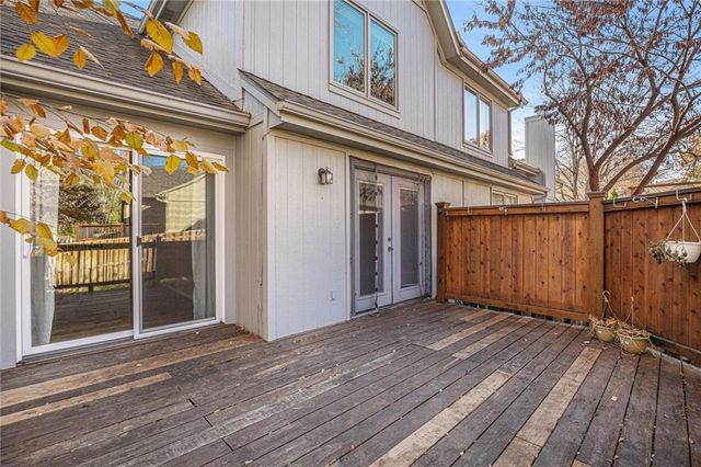 12605 Glenwood Street, Leawood, KS 66209