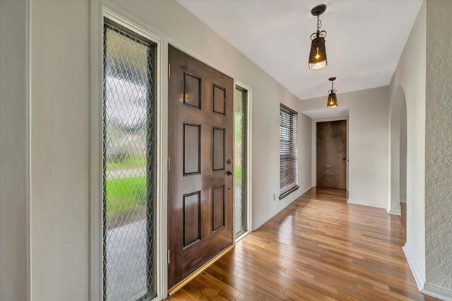 822 Devonport Lane, Seabrook, TX 77586