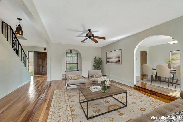 822 Devonport Lane, Seabrook, TX 77586