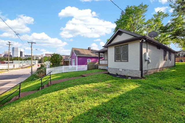 907 11th Ave, N, Nashville, TN 37208