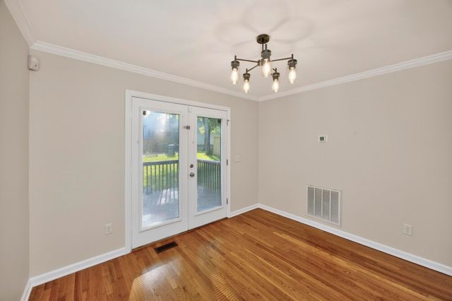 907 11th Ave, N, Nashville, TN 37208