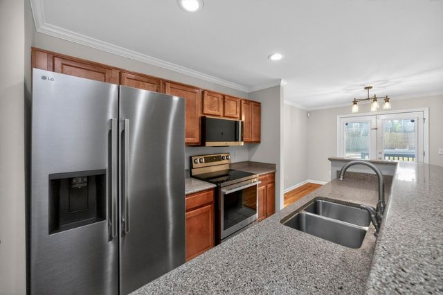 907 11th Ave, N, Nashville, TN 37208
