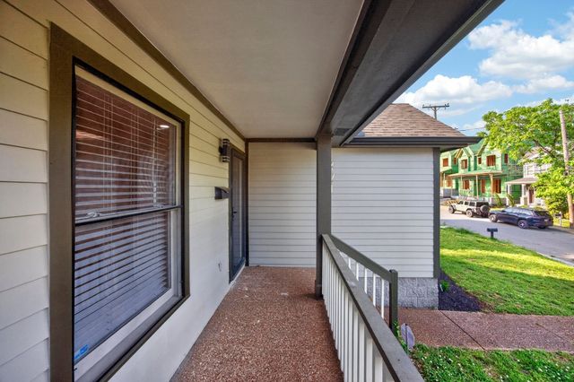 907 11th Ave, N, Nashville, TN 37208