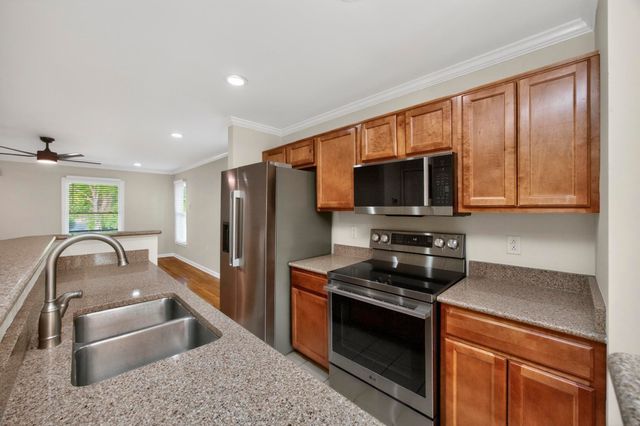 907 11th Ave, N, Nashville, TN 37208