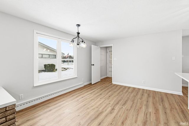 23457 Greenleaf Boulevard, Elkhart, IN 46514