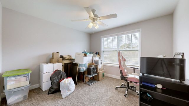 1109 Michaela Cir, Clarksville, TN 37043